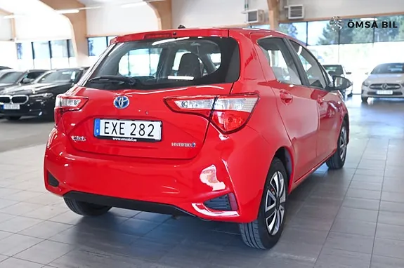Toyota Yaris 2017 photo 4