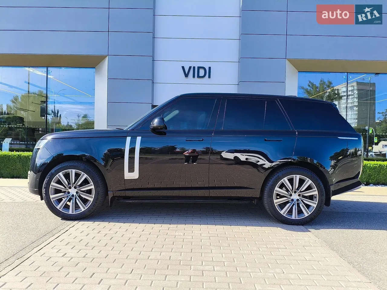 Land Rover Range Rover 2023 photo 3