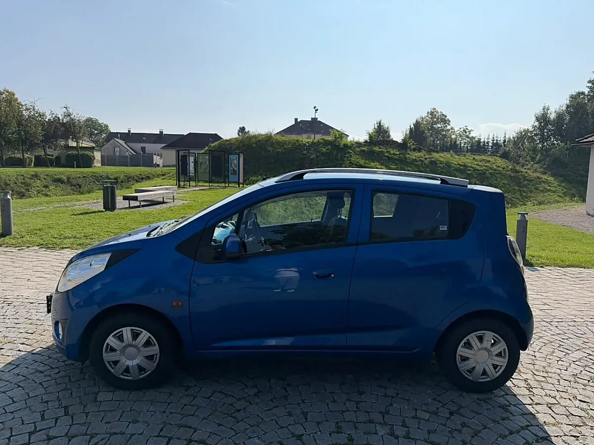 Chevrolet Spark 2011 photo 3