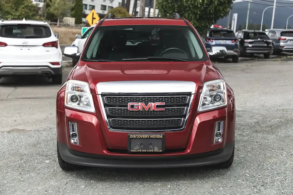 GMC Terrain 2015 photo 2