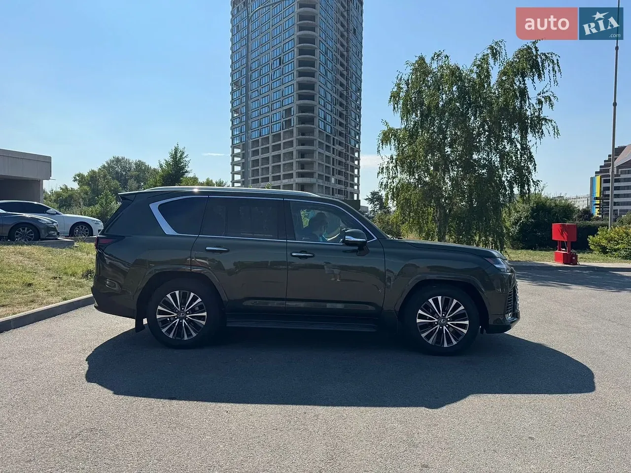 Lexus Lx 2026 photo 4