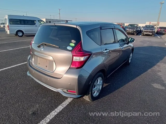 Nissan Note X 2019 photo 4