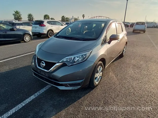 Nissan Note X 2019 photo 2