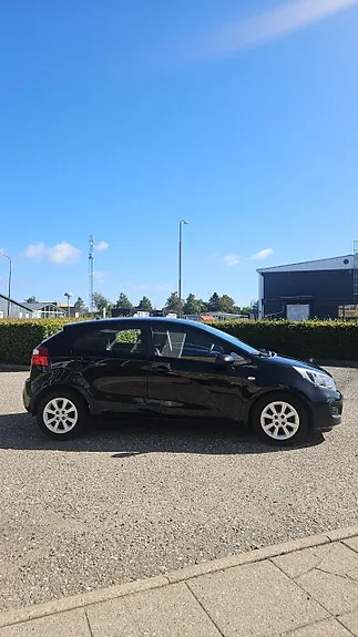 Kia Rio 2014 photo 3