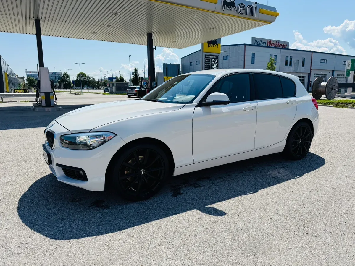 BMW 1 Series 2016 photo 2