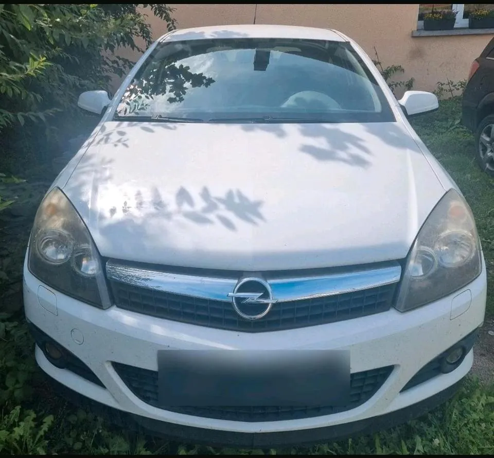 Opel Astra Gtc