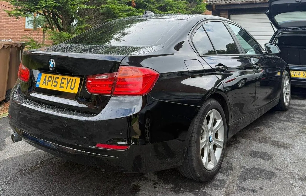BMW 3 Series 2015 photo 3