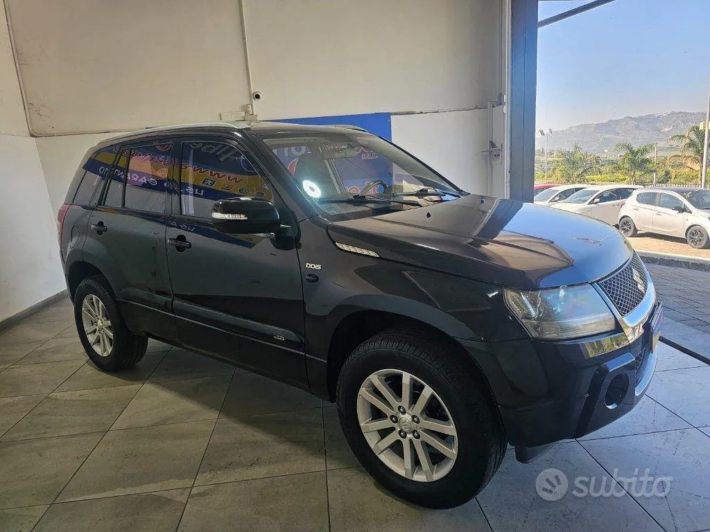 Suzuki Grand Vitara 2008 photo 2