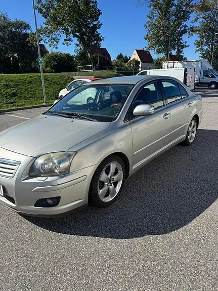 Toyota Avensis 2007 photo 2