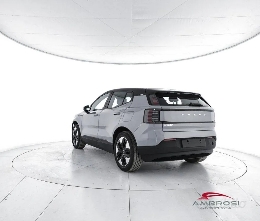 Volvo Ex30 2026 photo 4