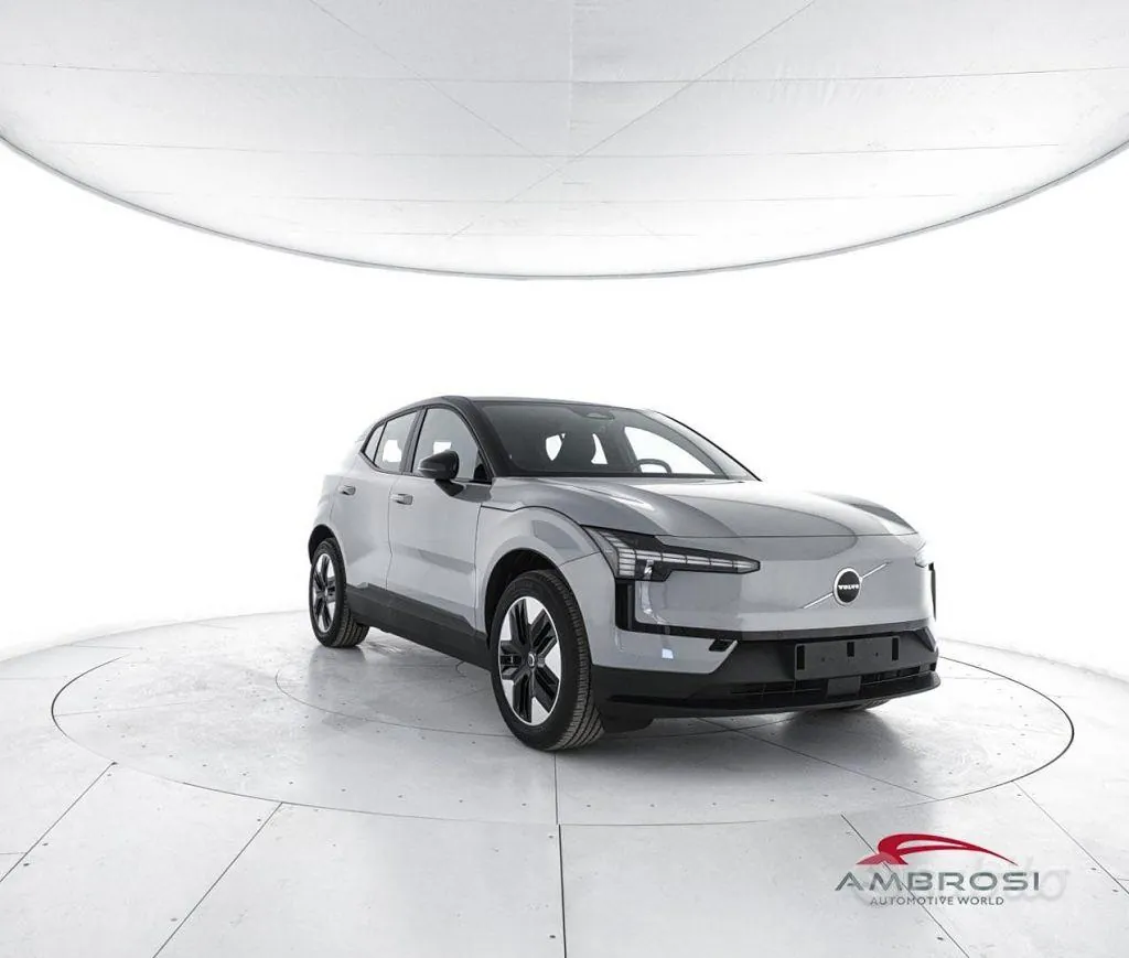 Volvo Ex30 2026 photo 2