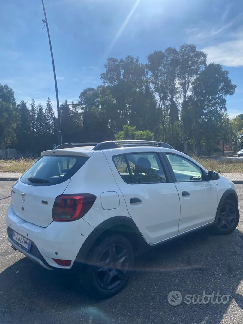 Dacia Sandero Stepway 2017 photo 4