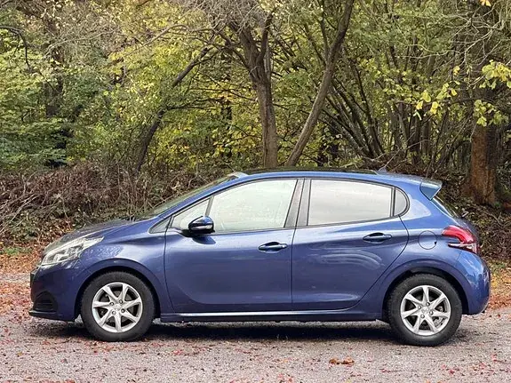 Peugeot 208 2016 photo 4