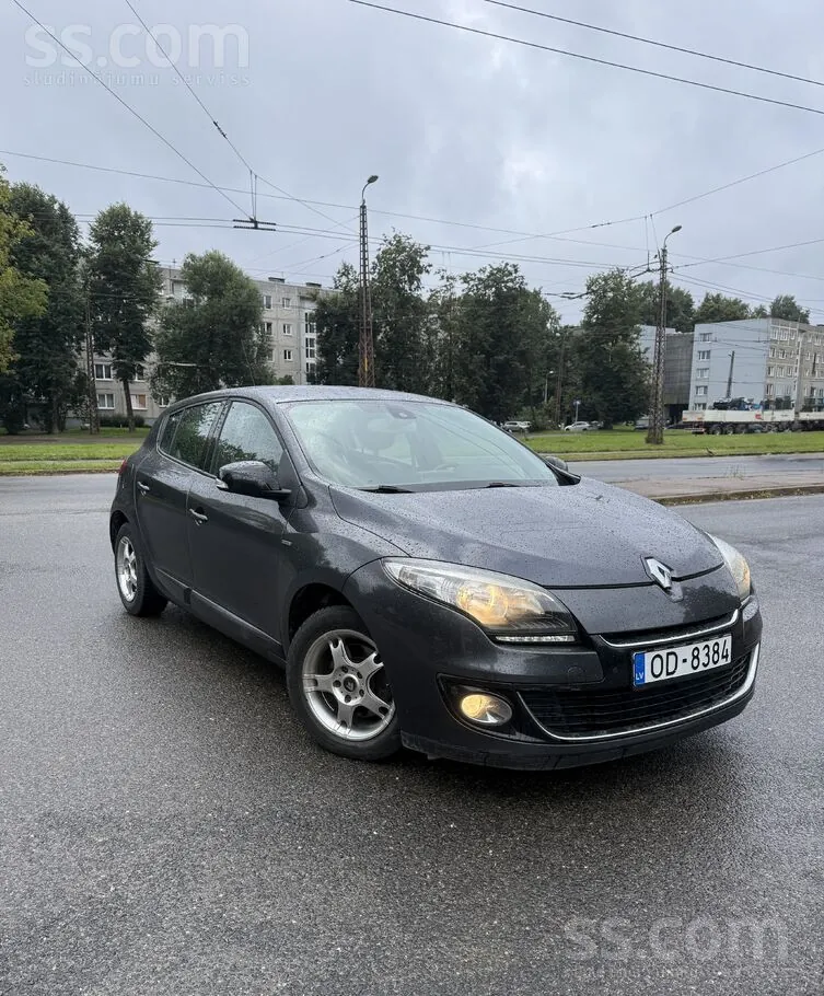 Renault Megane 2013 photo 3