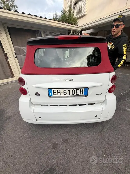 Smart Fortwo 2011 photo 3