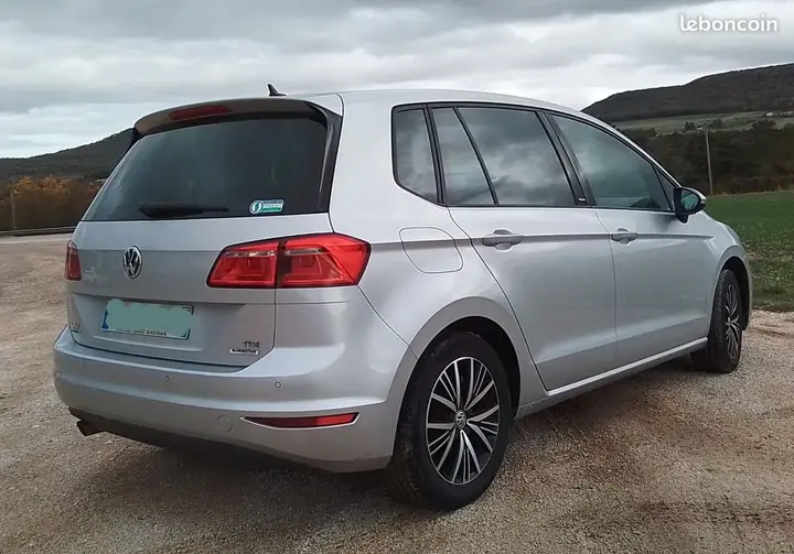 Volkswagen Golf 2016 photo 2