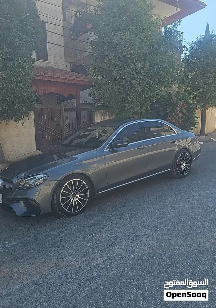 Mercedes-Benz E-Class 2019 photo 2