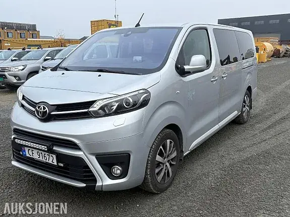Toyota Proace Verso 2017 photo 2