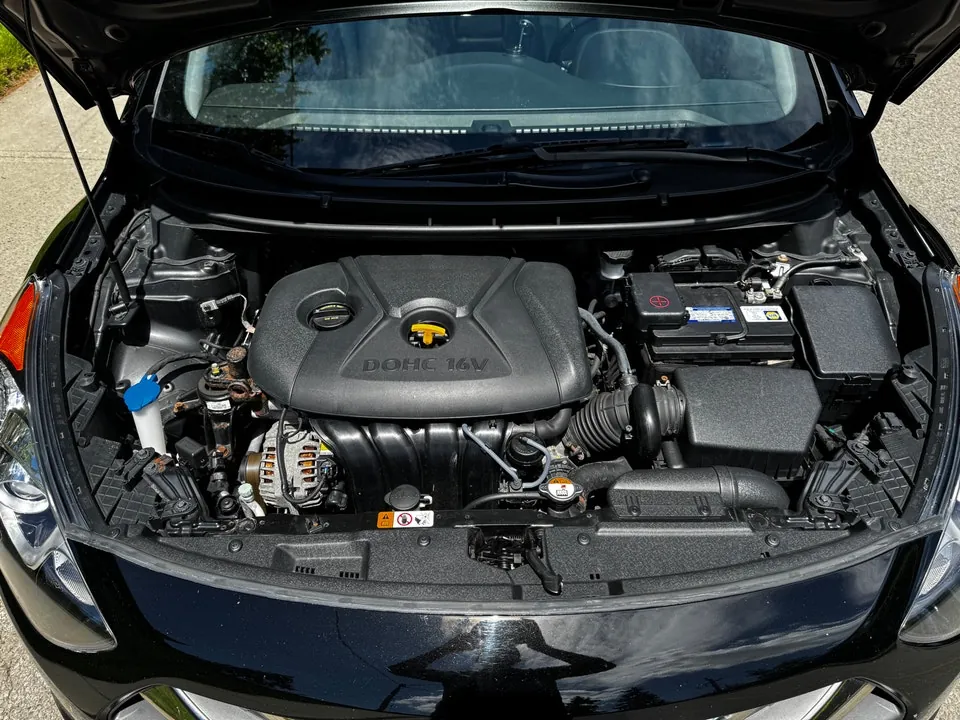 Hyundai Elantra 2013 photo 5
