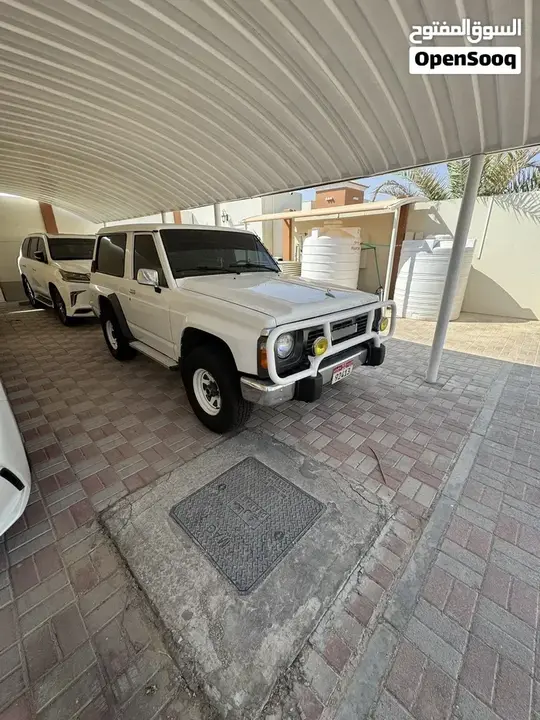 Nissan Patrol 1993 photo 3