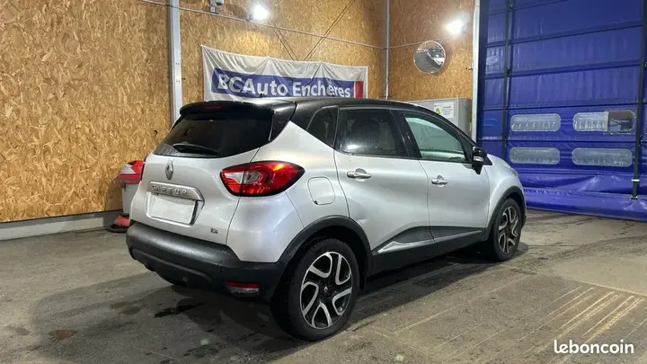 Renault Captur 2014 photo 2