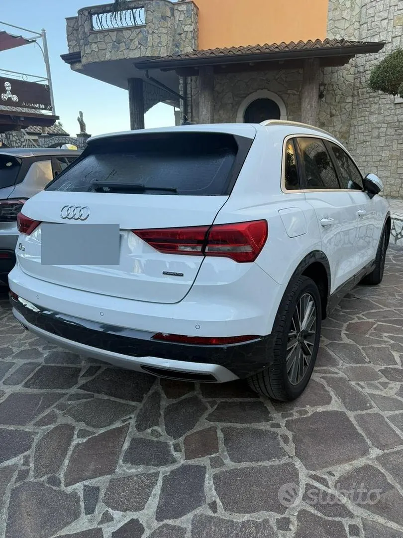 Audi Q3 2022 photo 3
