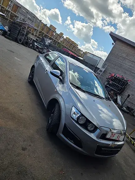 Chevrolet Aveo 2012 photo 4
