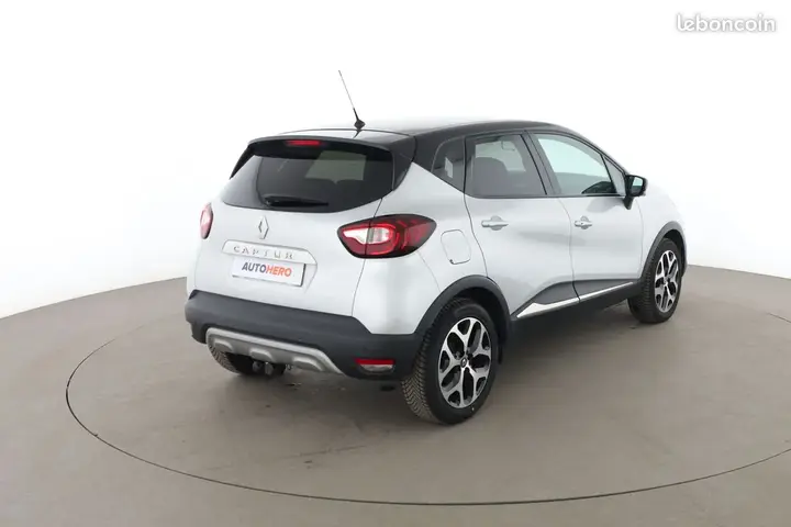 Renault Captur 2018 photo 3