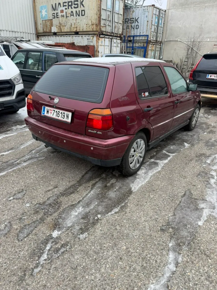 Volkswagen Golf 1993 photo 3