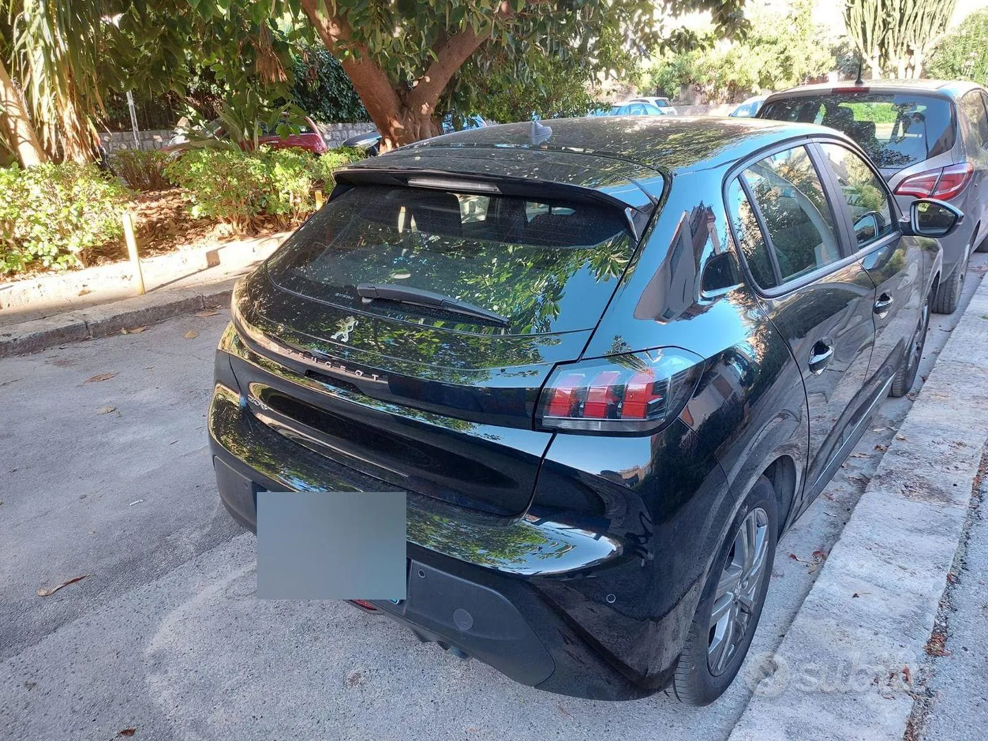 Peugeot 208 2021 photo 2