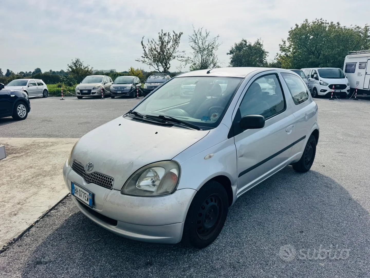Toyota Yaris 2001 photo 3