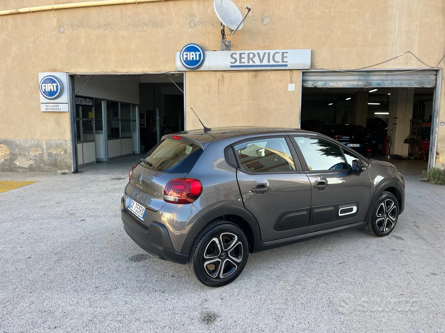Citroen C3 2022 photo 2