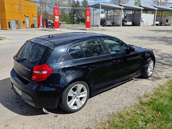 BMW 120D 2010 photo 3