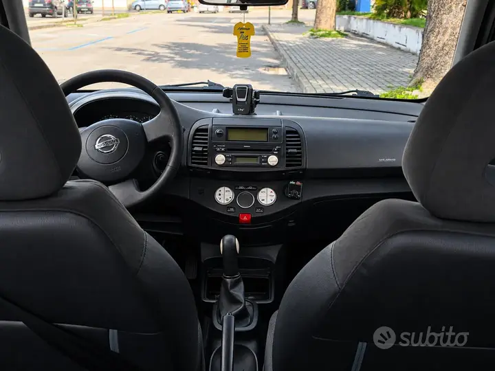 Nissan Micra 2003 photo 5