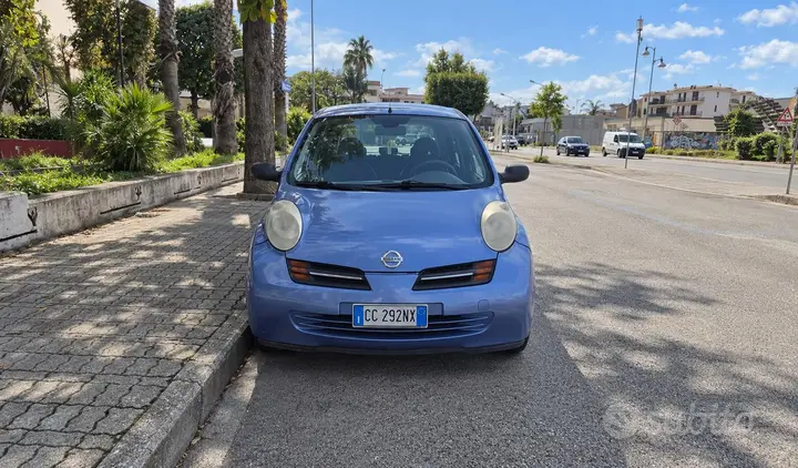 Nissan Micra 2003 photo 2