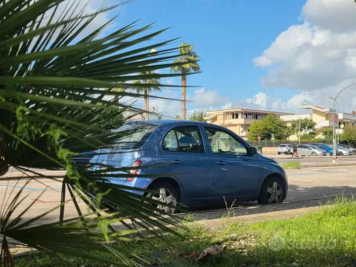 Nissan Micra 2003 photo 4