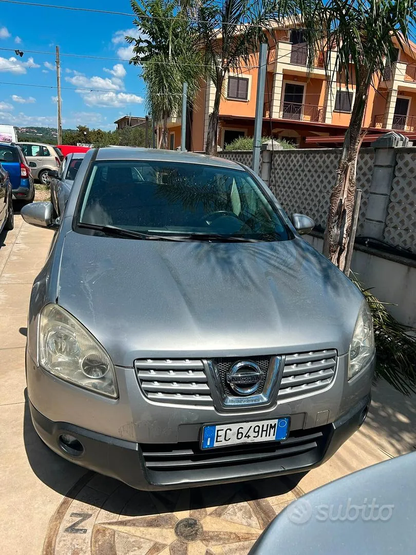 Nissan Qashqai 2011 photo 2