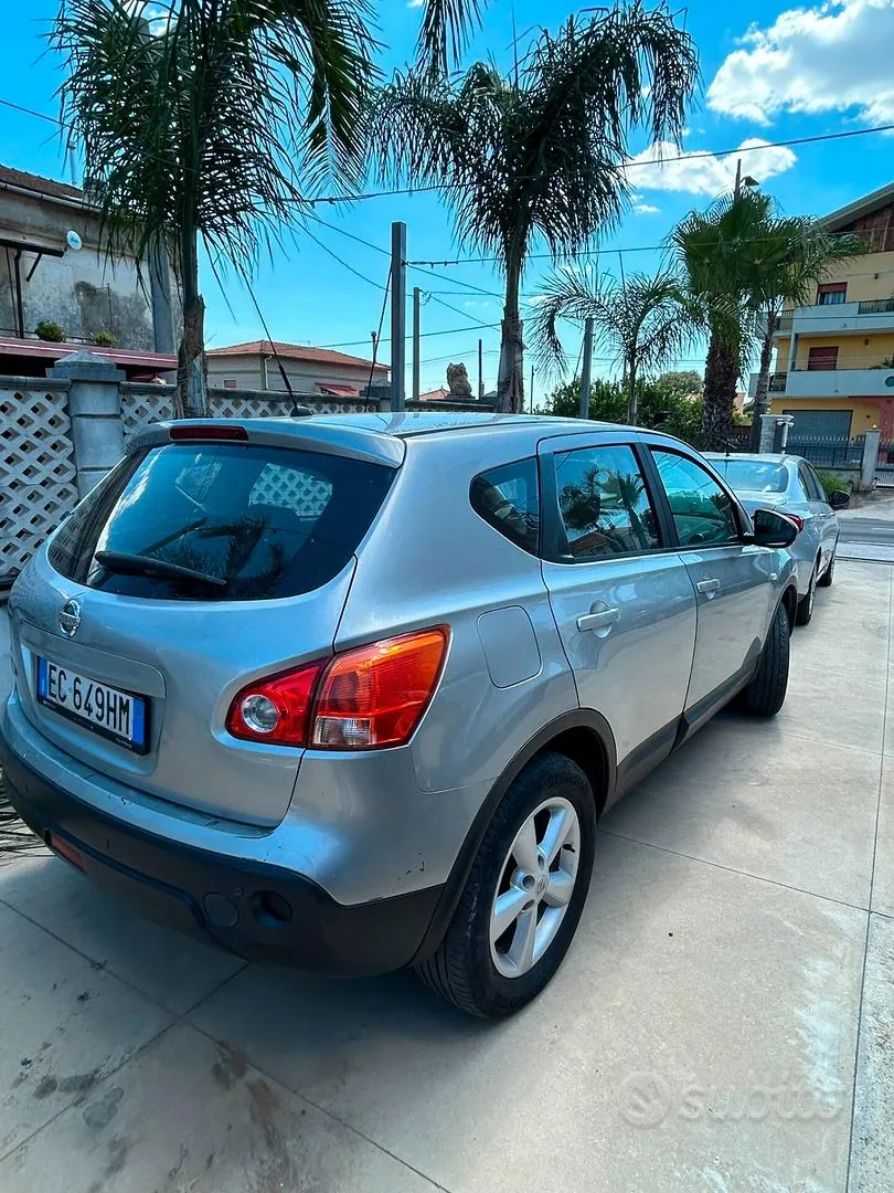 Nissan Qashqai 2011 photo 3