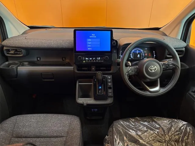 Toyota Sienta 2026 photo 5