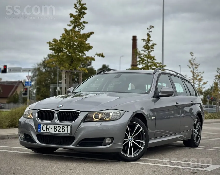 BMW 318 2008 photo 2