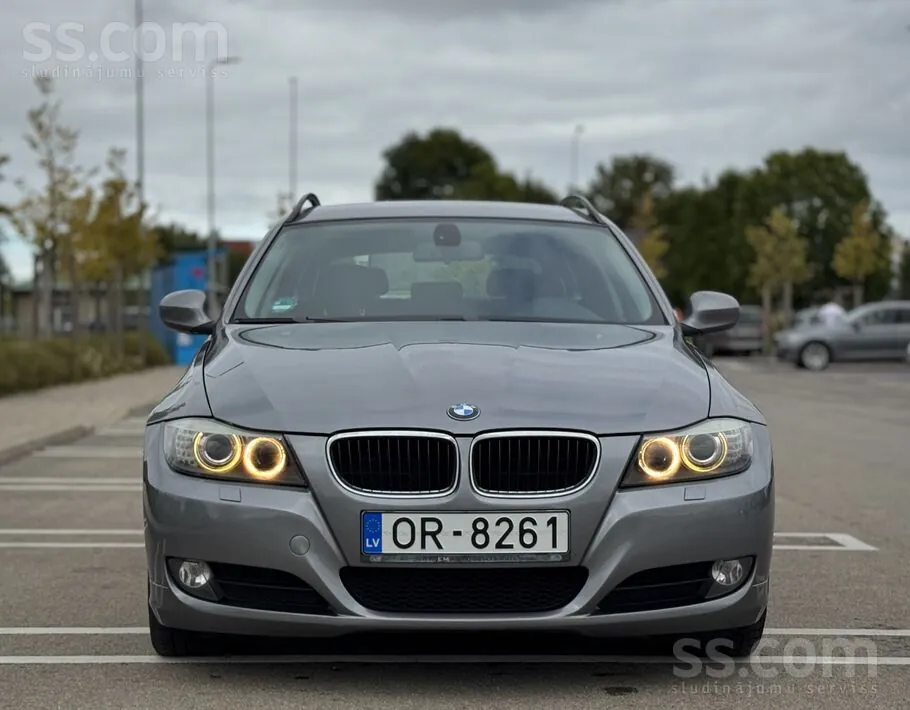 BMW 318 2008 photo 5