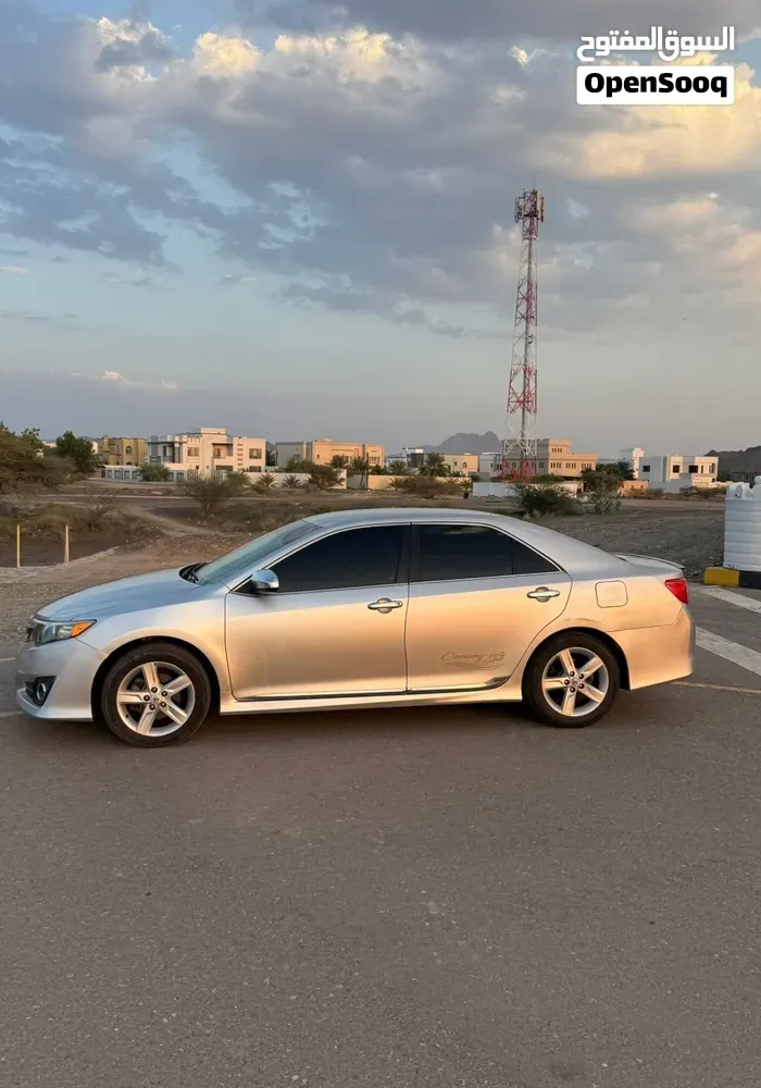Toyota Camry 2014 photo 4