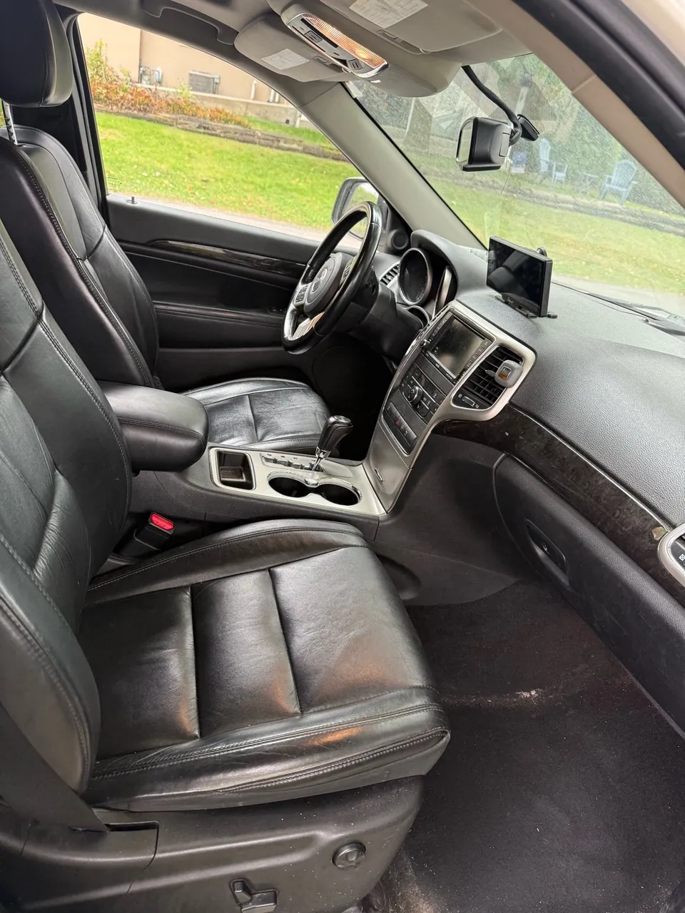 Jeep Grand Cherokee 2012 photo 4