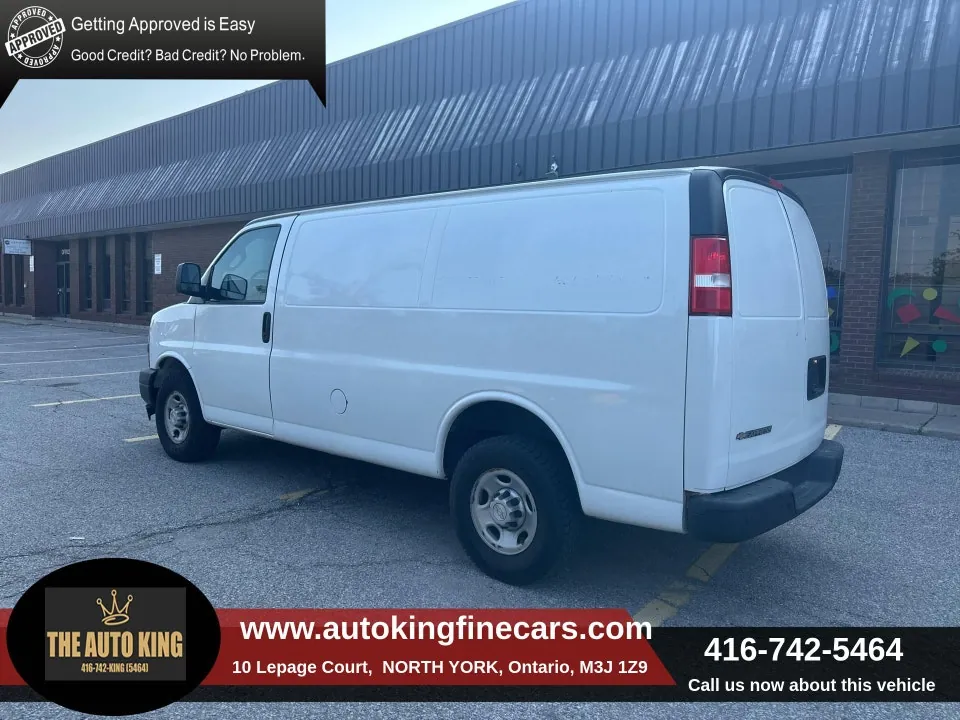 Chevrolet Express 2020 photo 2