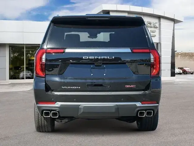 GMC Yukon 2026 photo 5