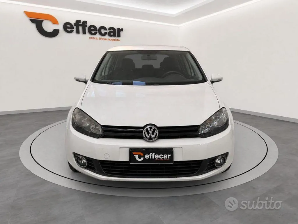 Volkswagen Golf 2012 photo 2