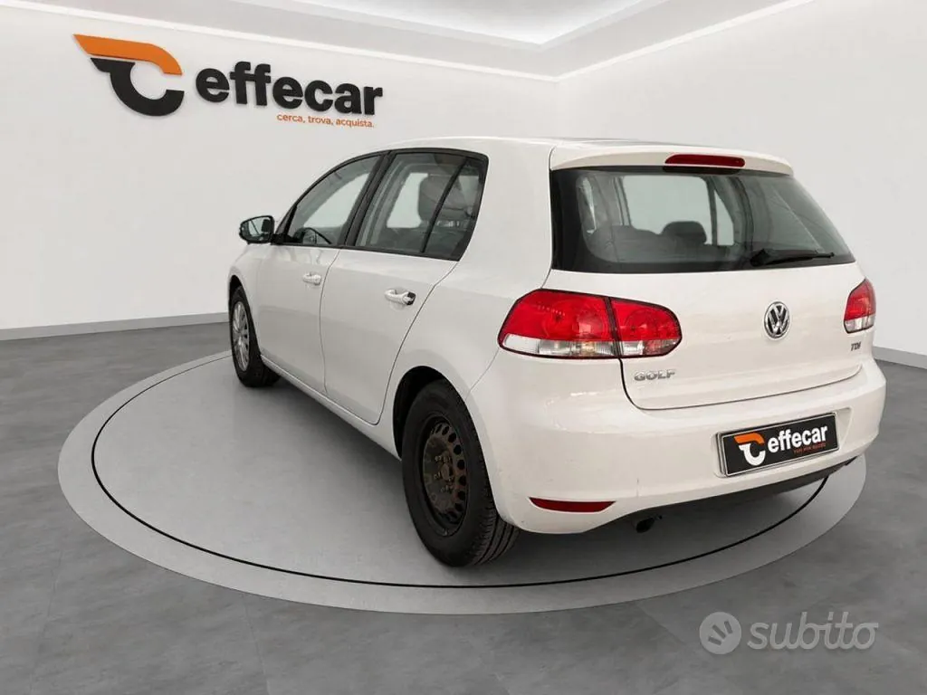 Volkswagen Golf 2012 photo 4