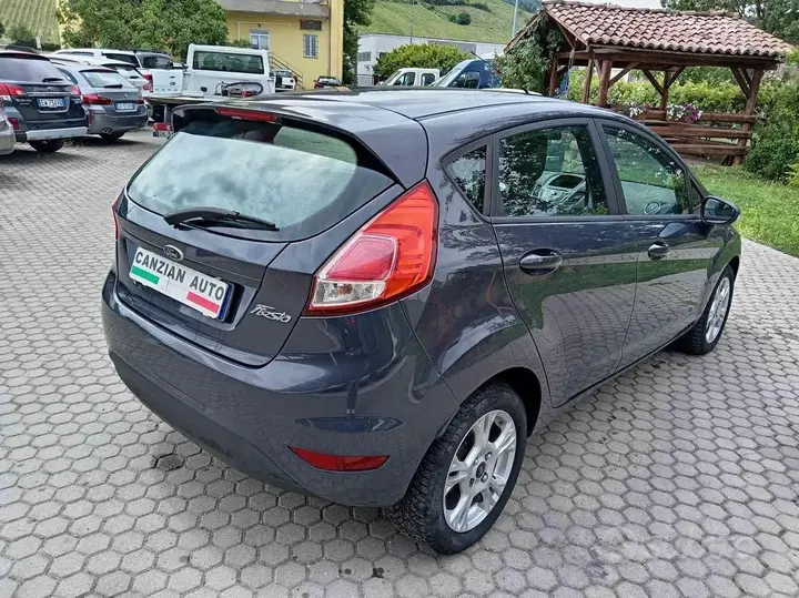 Ford Fiesta 2014 photo 3
