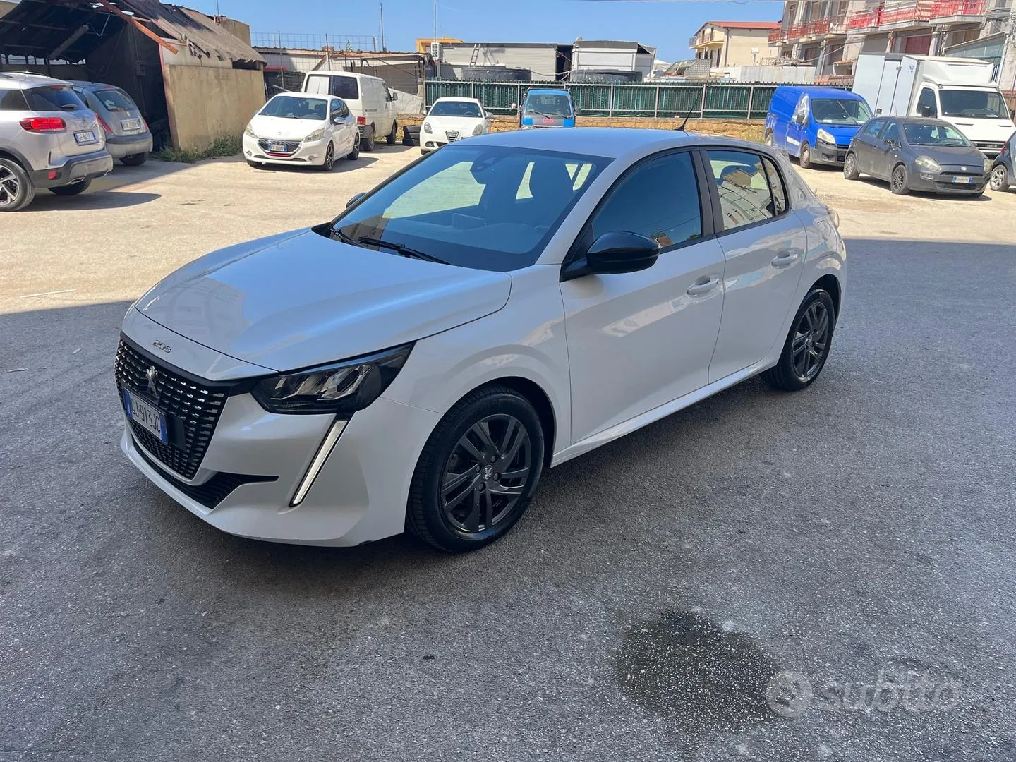 Peugeot 208 2022 photo 5