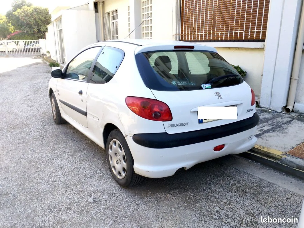 Peugeot 206 2004 photo 3